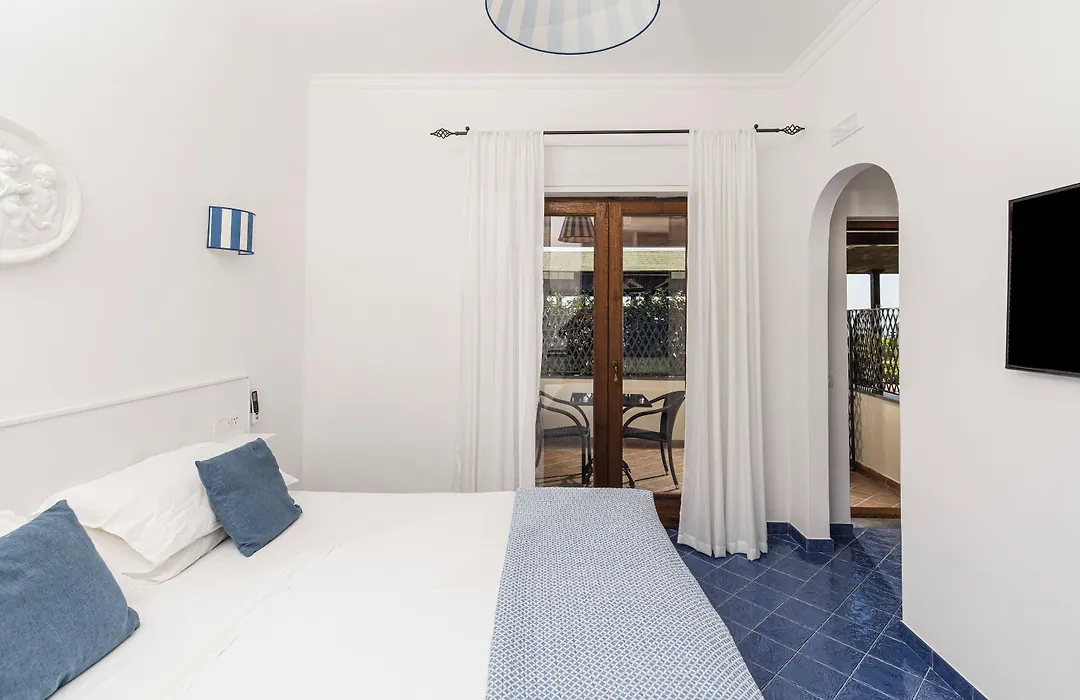 Monte Solaro Bed&Breakfast-1